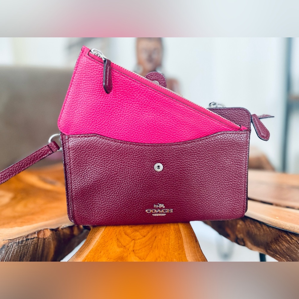 Coach RARE Plum/Fuchsia Leather Crossbody Bag - Picture 5 of 15